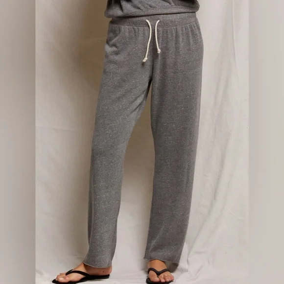 NWT Perfectwhitetee COLLINS FLEECE SWEATPANT - DARK HEATHER GREY - Picture 2 of 6